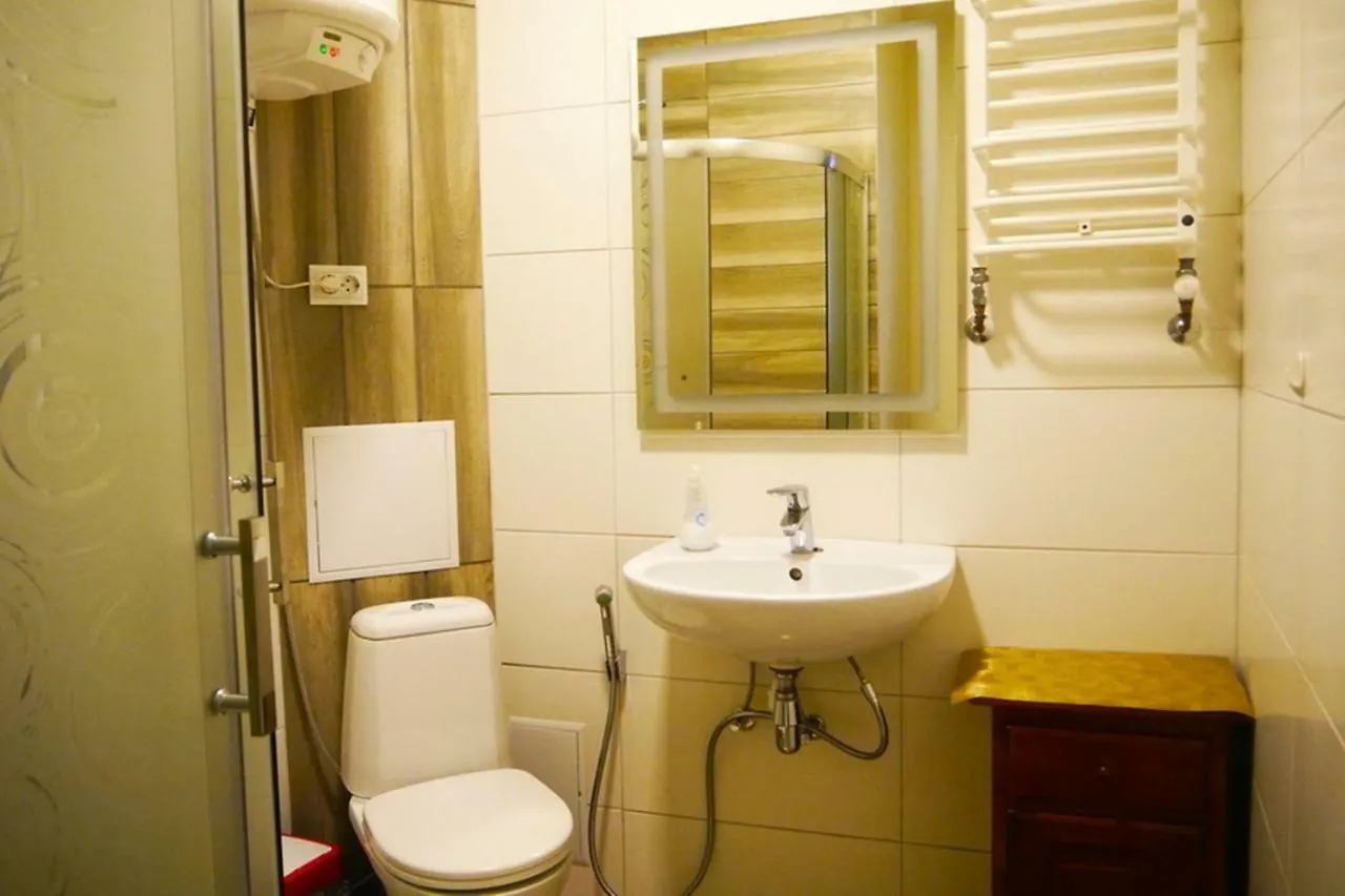 Two Bedrooms Apartment With Two Bathrooms Lviv